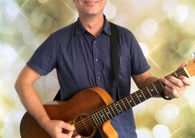 sunshine coast musician guitarist singer wedding DJ Brisbane Gold Coast Maleny Montville Noosa