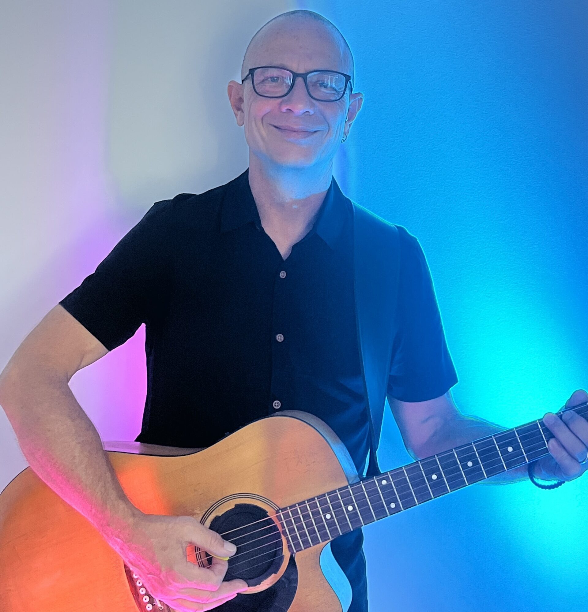 Live Acoustic  Music Weddding musician Sunshine Coast DJ guitarist singer